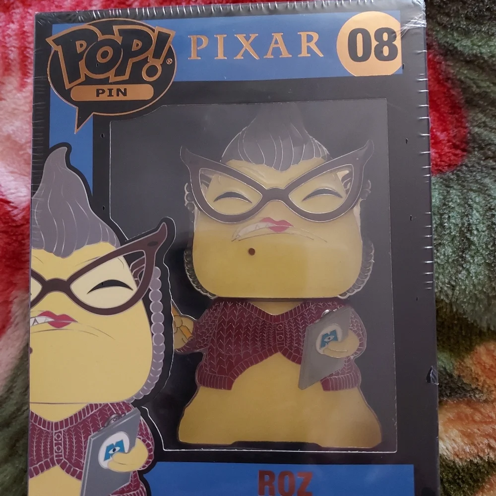 Funko Roz pin - Picture 5 of 7